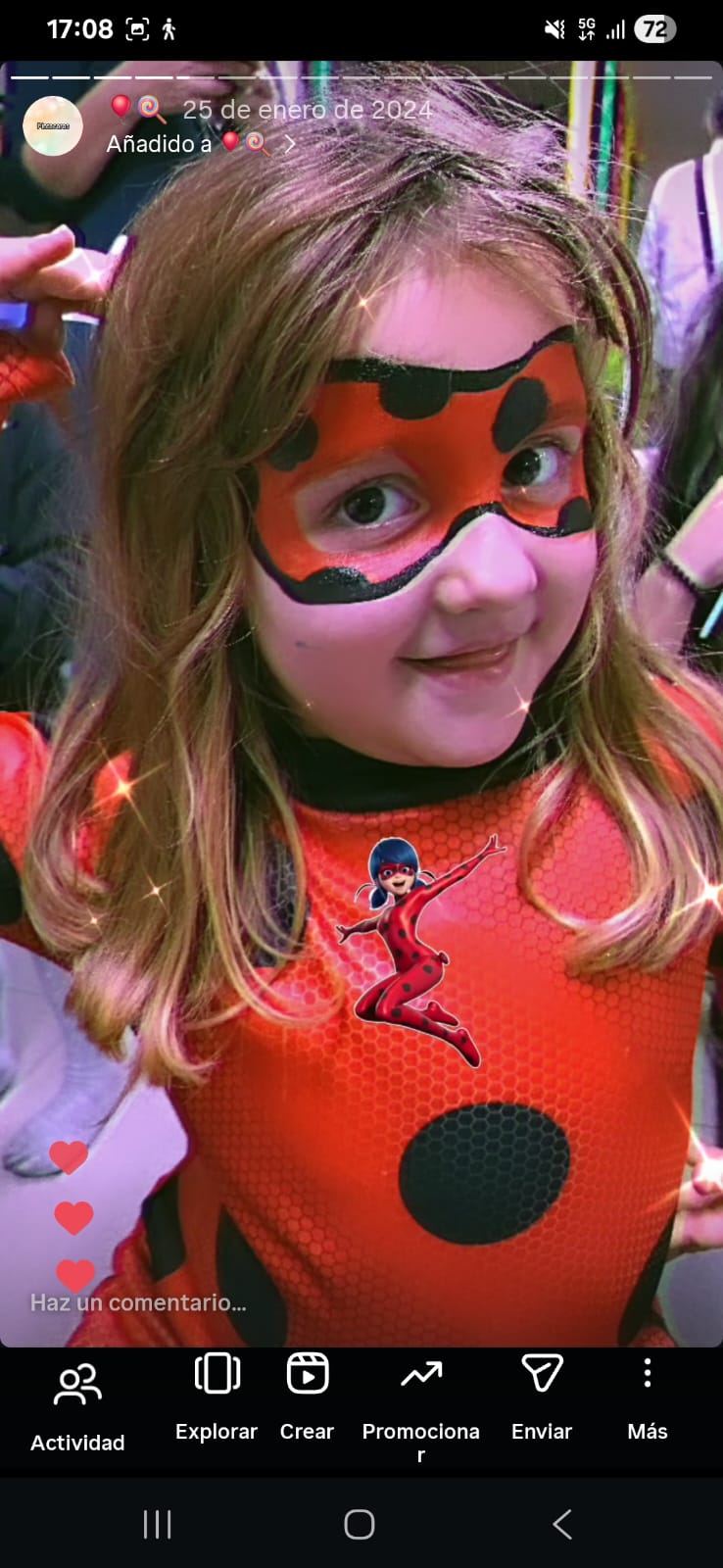 Pintacaras con antifaz de Ladybug Prodigiosa en un cumpleaños infantil
