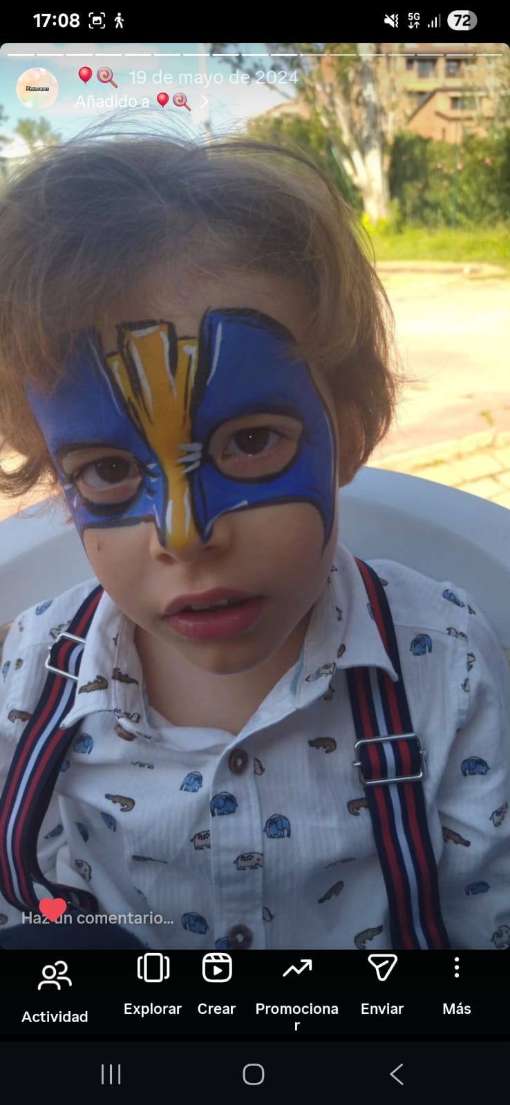 Pintacaras de antifaz de superhéroe azul y oro para niños